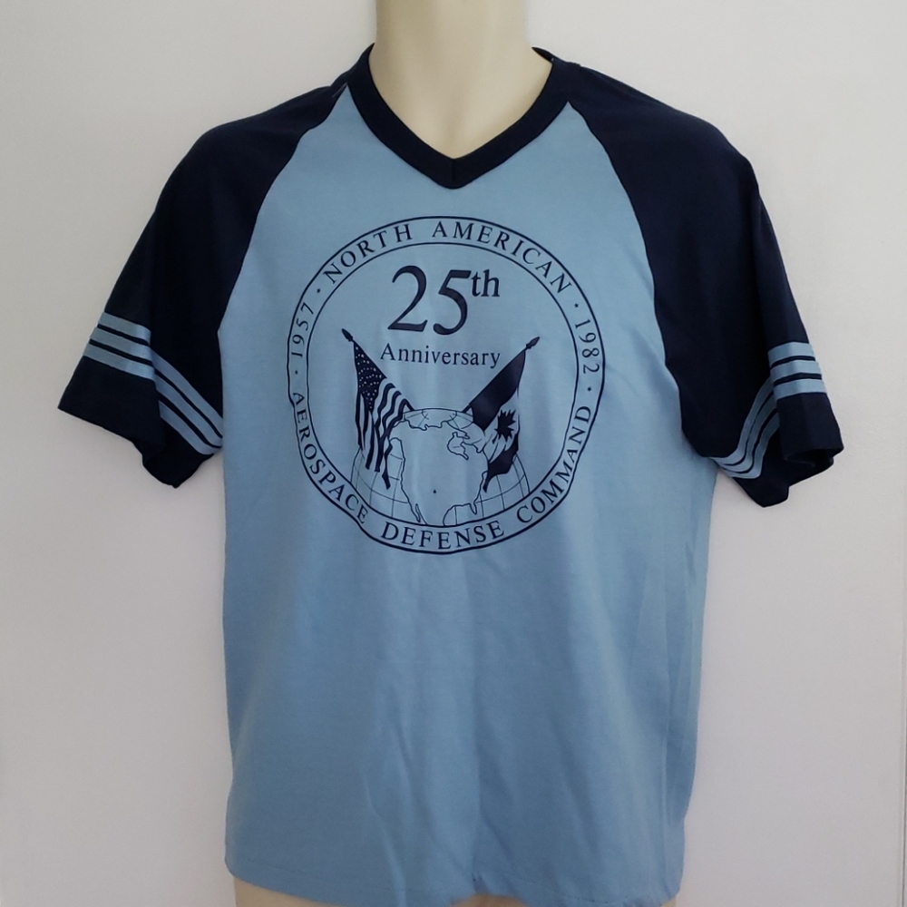 1982 Aerospace Defense Command Military Size L
